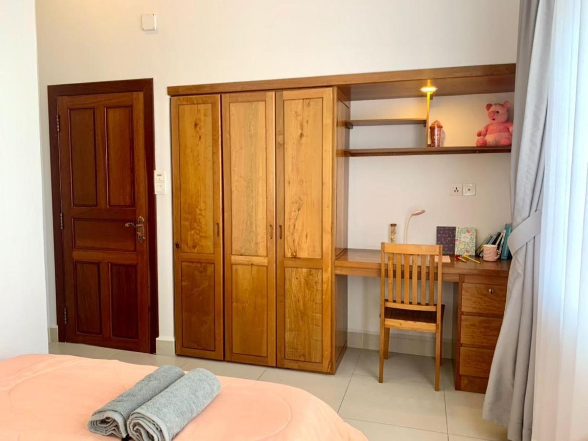 60 m2, 2 yatak odalı, 2 banyolu Daire, Chamkar Morn bölgesinde Phnom Penh Dış mekan fotoğraf