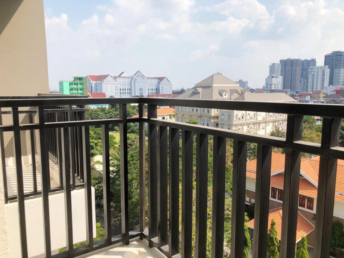 60 m2, 2 yatak odalı, 2 banyolu Daire, Chamkar Morn bölgesinde Phnom Penh Dış mekan fotoğraf