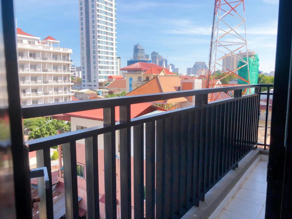 60 m2, 2 yatak odalı, 2 banyolu Daire, Chamkar Morn bölgesinde Phnom Penh Dış mekan fotoğraf