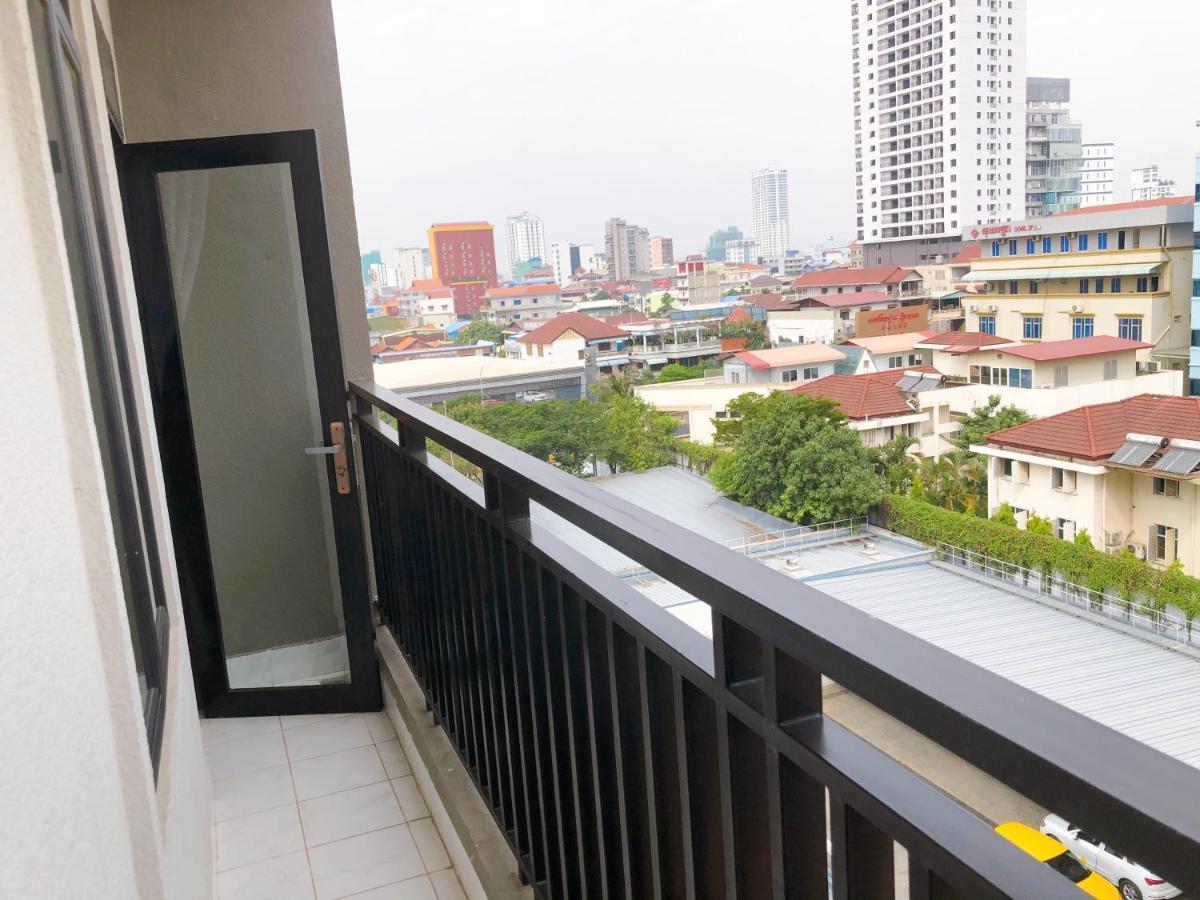 60 m2, 2 yatak odalı, 2 banyolu Daire, Chamkar Morn bölgesinde Phnom Penh Dış mekan fotoğraf